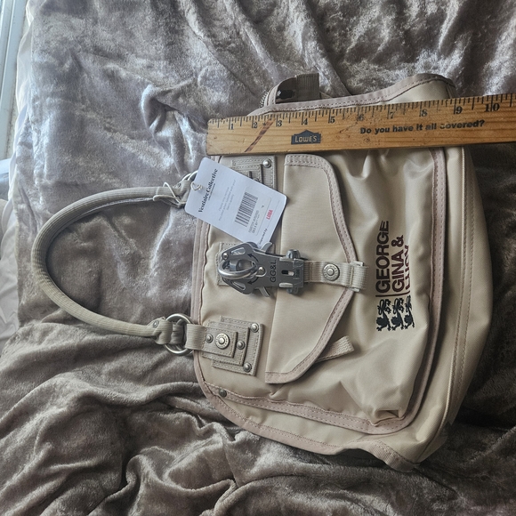 Cream Handbag - Picture 4 of 5